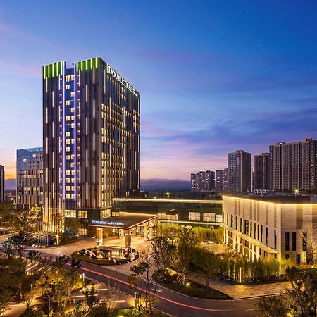 Doubletree By Hilton Kunming Airport Hotel Екстериор снимка