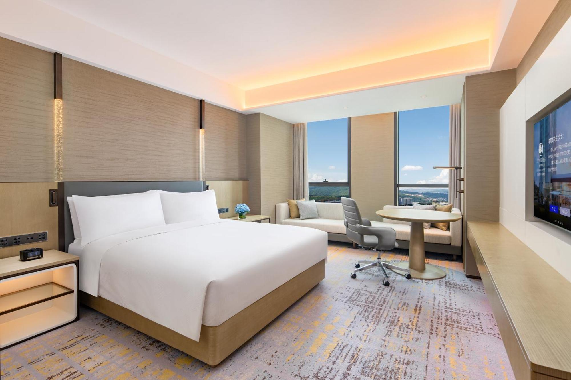 Doubletree By Hilton Kunming Airport Hotel Екстериор снимка