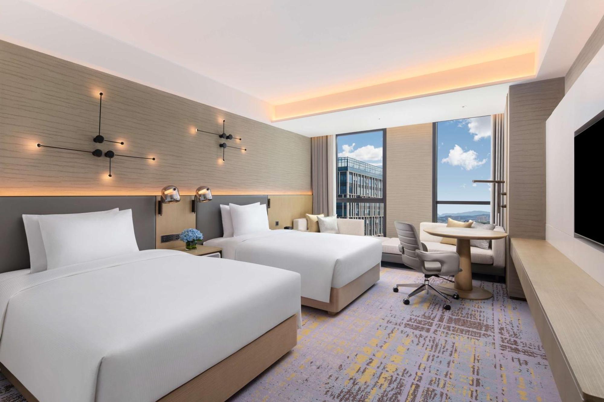 Doubletree By Hilton Kunming Airport Hotel Екстериор снимка